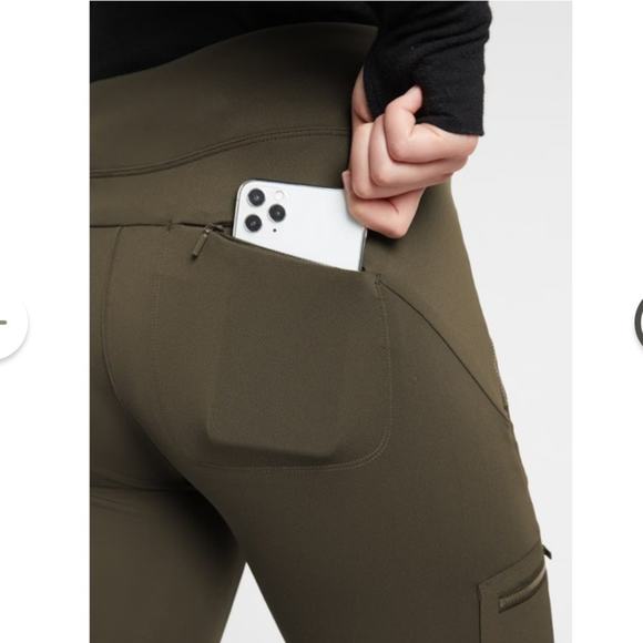 EUC ATHLETA HEADLANDS HYBRID CARGO II TIGHTS SIZE 4P BLACK - Picture 9 of 10